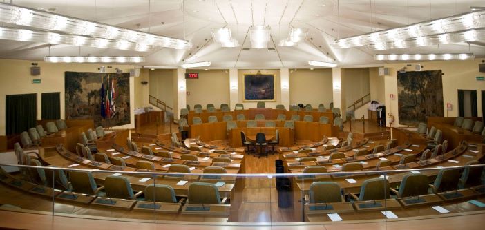 Palazzo-Lascaris_aula-consiglio